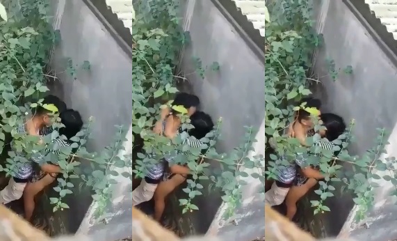 Đang Hot: Làm Tình Với Hàng Xóm Bên Cạnh Nhà
